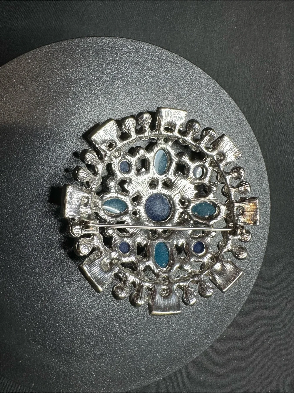 Vintage Elegant Blue-Green Crystal Statement Brooch - Unbranded